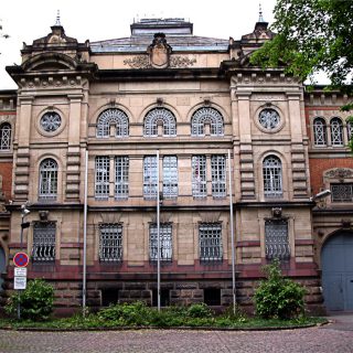 Gefängnis: Wo Menschen Müll heißen 4